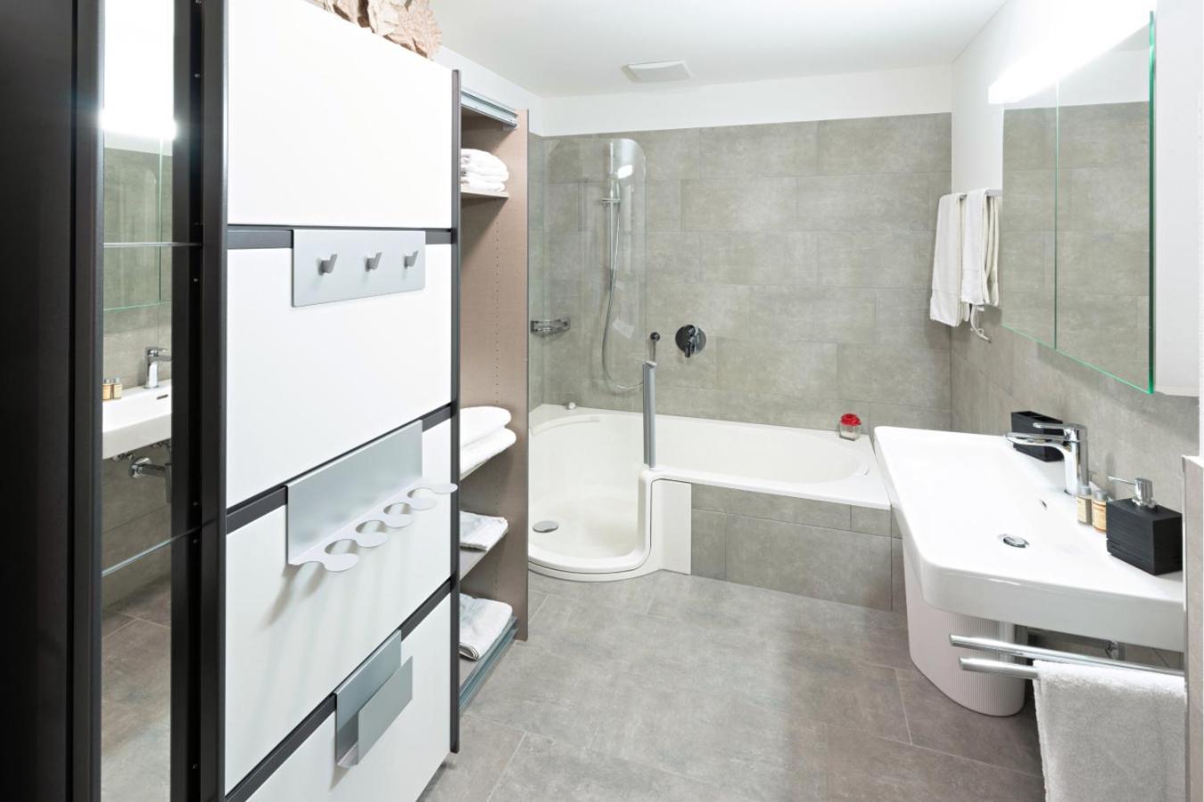 Exklusive 2,5 Zimmer Wohnung Eschenz Zewnętrze zdjęcie